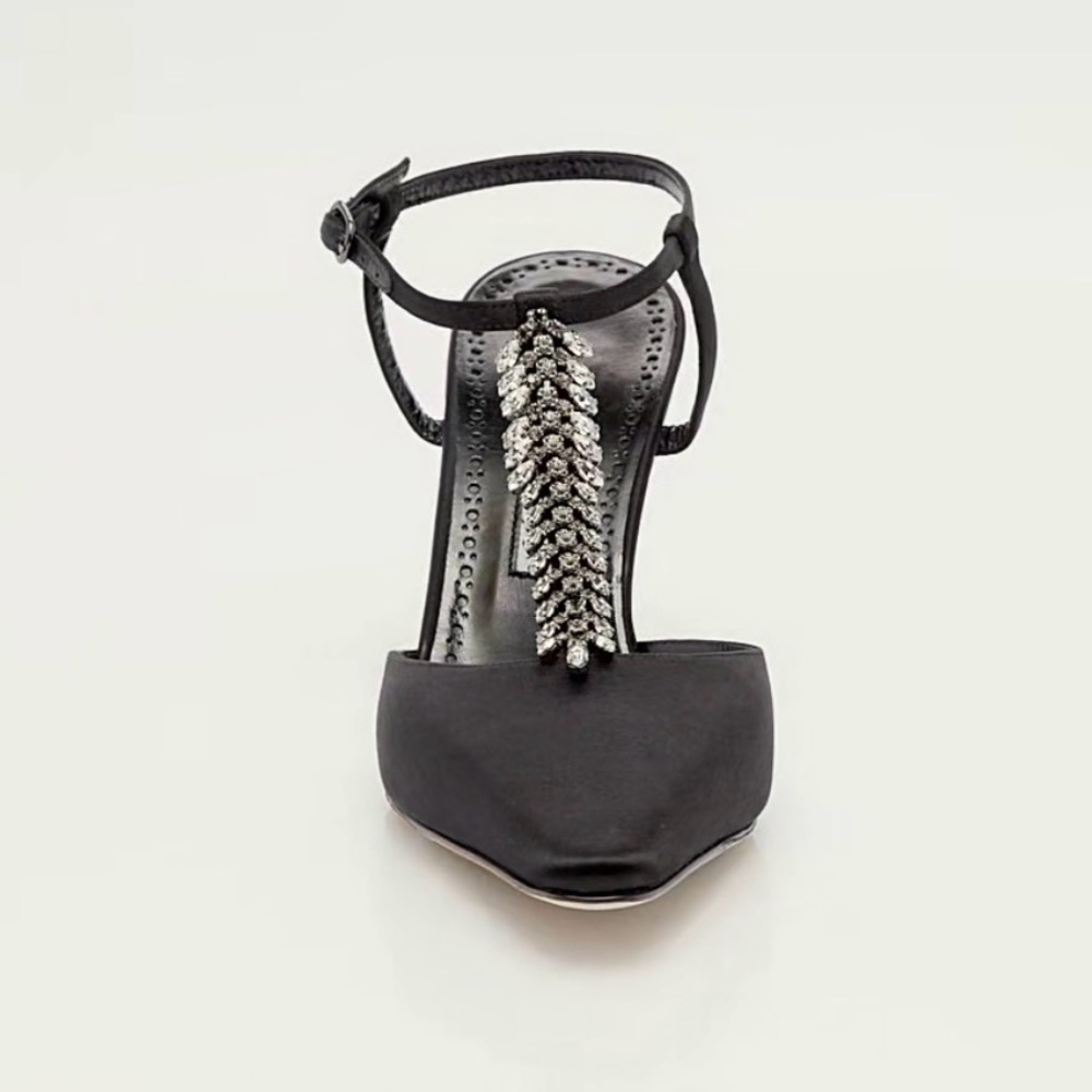 MANOLO BLAHNIK Sufik Embellished Satin T-Strap Pumps - Picture 4 of 6
